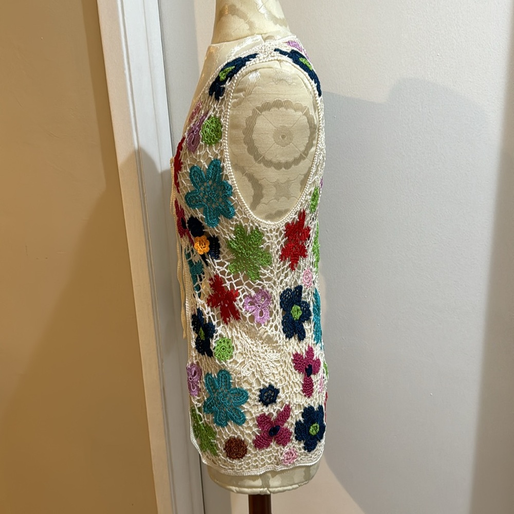 Vintage Floral Crochet Intricate Multicolored Front Tie Vest - Picture 6 of 13